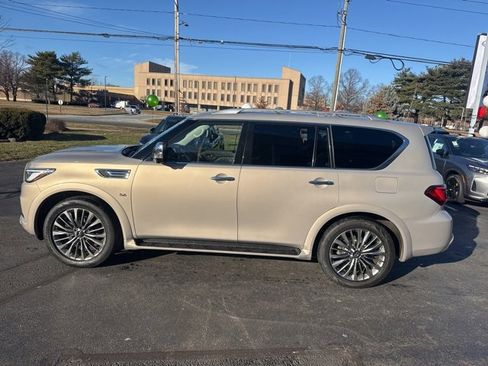 Used 2019 INFINITI QX80 Luxe w/ Proactive Package image 8