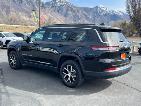 Used 2024 Jeep Grand Cherokee L Limited w/ Luxury Tech Group II AWD/4WD image 10