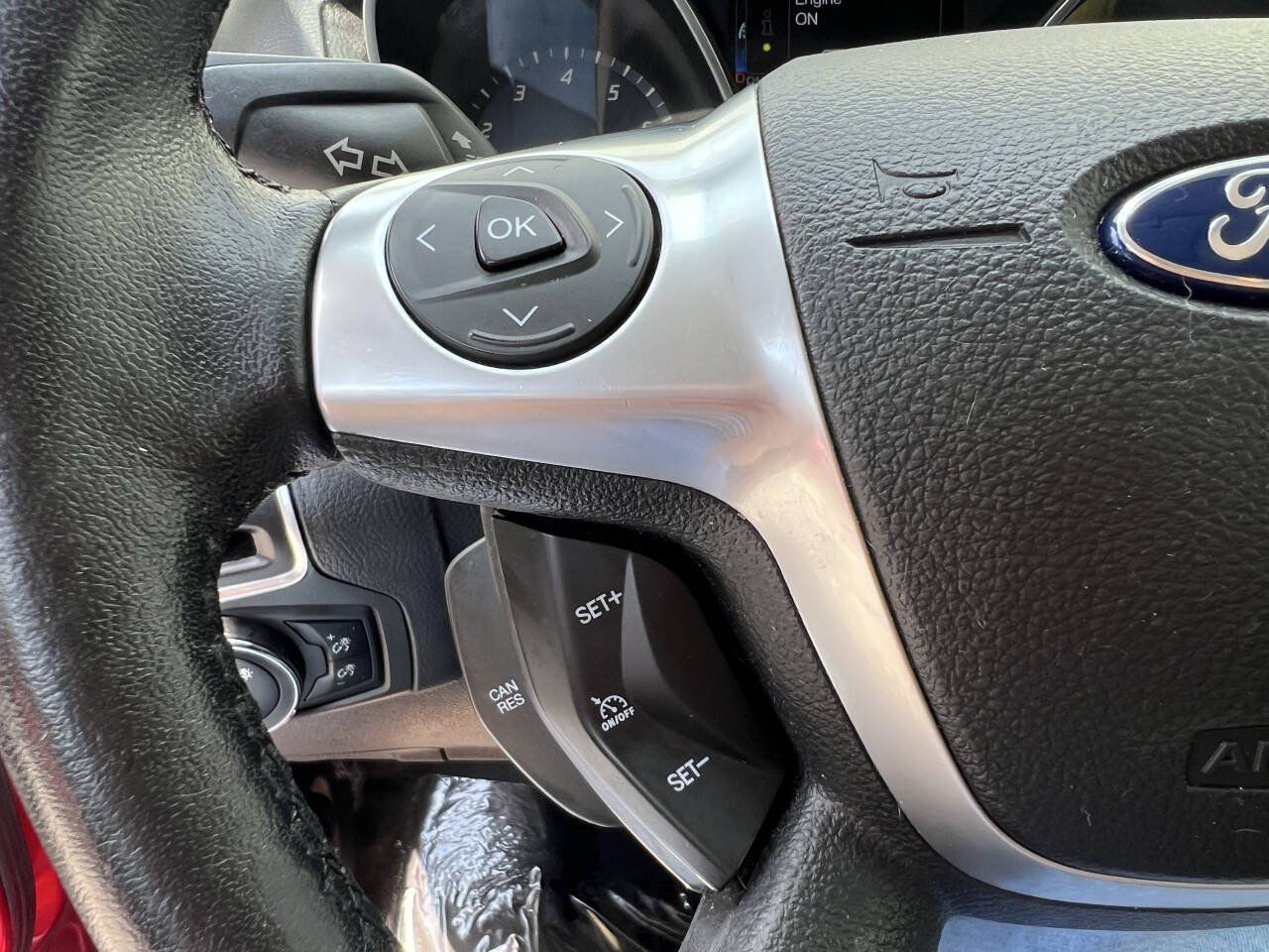 Used 2014 Ford Focus Titanium FWD image 15