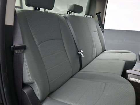 Used 2017 RAM 2500 Tradesman w/ Chrome Appearance Group image 29