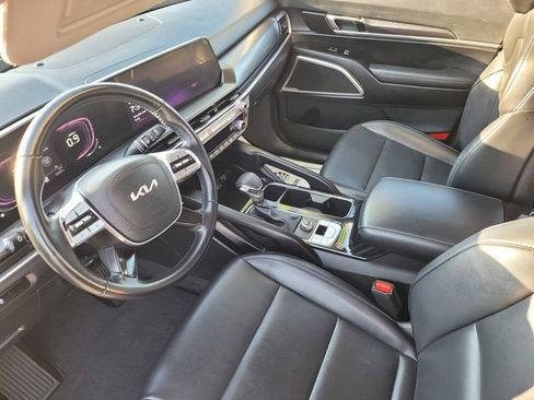 Used 2024 Kia Telluride LX image 7