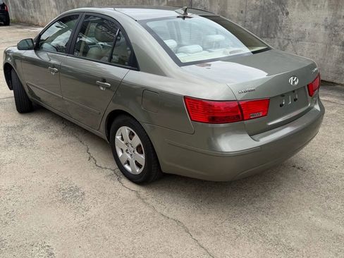 Used 2010 Hyundai Sonata GLS image 3