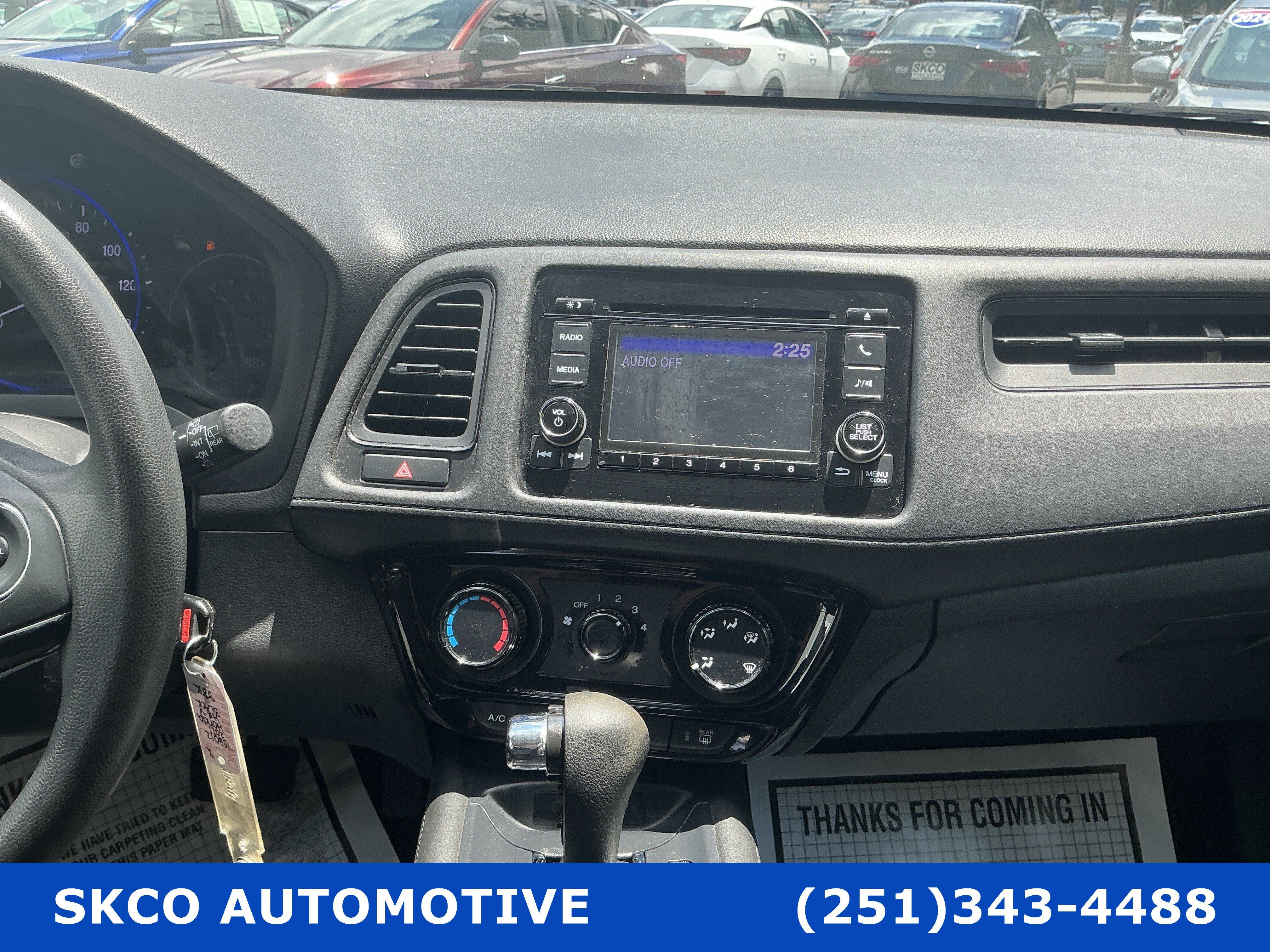 Used 2021 Honda HR-V LX image 16