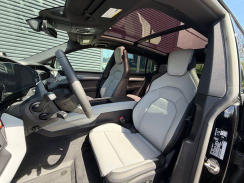 New 2026 Porsche Cayenne S AWD/4WD image 5