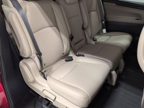 Used 2023 Honda Odyssey EX-L image 22