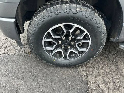 Used 2022 Ford F150 XLT w/ Equipment Group 302A High AWD/4WD image 10