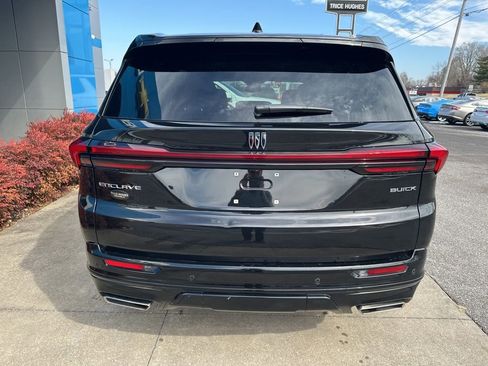 Used 2025 Buick Enclave Sport Touring image 8