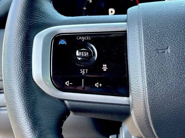 Certified 2025 Nissan Armada Platinum w/ Convenience Package RWD image 23