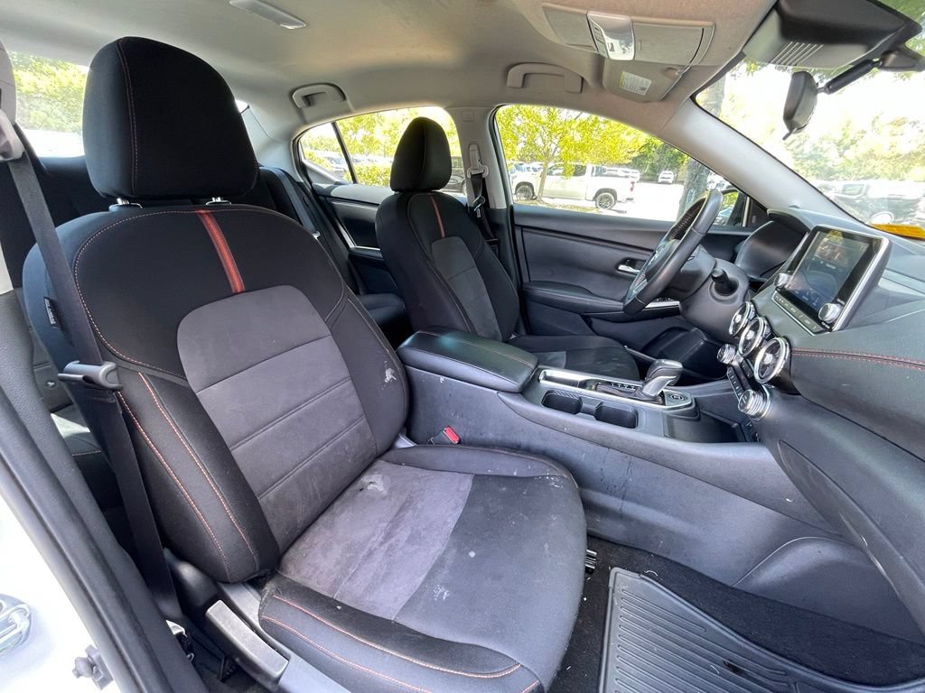 Used 2024 Nissan Sentra SR FWD image 30