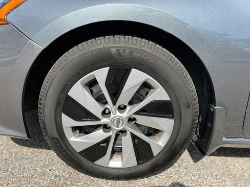 Used 2020 Nissan Altima 2.5 S w/ Driver Assist Package FWD image 31