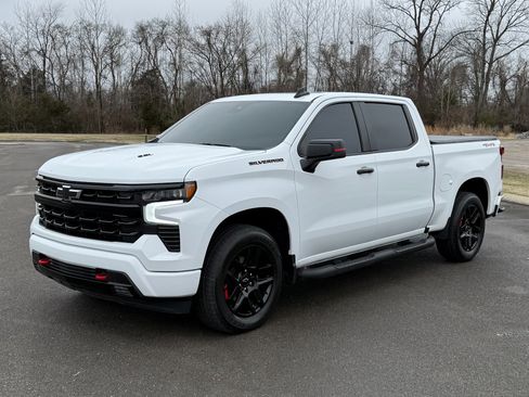 Used 2024 Chevrolet Silverado 1500 RST w/ Redline Edition image 2