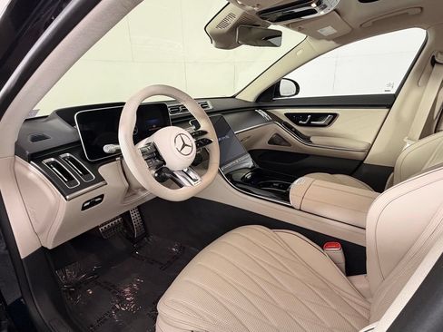 Used 2025 Mercedes-Benz S 63 AMG S image 12
