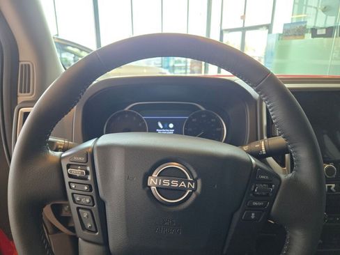 Used 2025 Nissan Frontier SV w/ SV Convenience Package AWD/4WD image 36