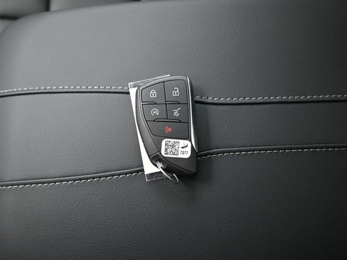 New 2026 Buick Enclave Avenir w/ Super Cruise Package image 19