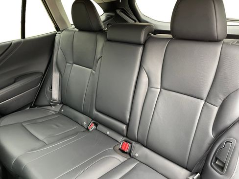 Used 2025 Subaru Outback Touring XT image 17