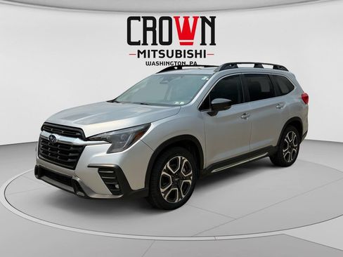 Used 2025 Subaru Ascent Limited AWD/4WD image 7