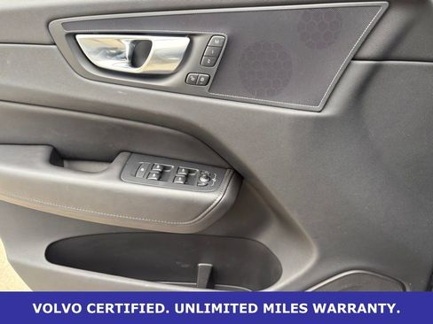 Certified 2024 Volvo XC60 B5 Core image 26