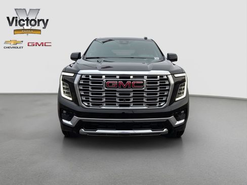 New 2026 GMC Yukon Denali w/ Sun & Power Step Package AWD/4WD image 2