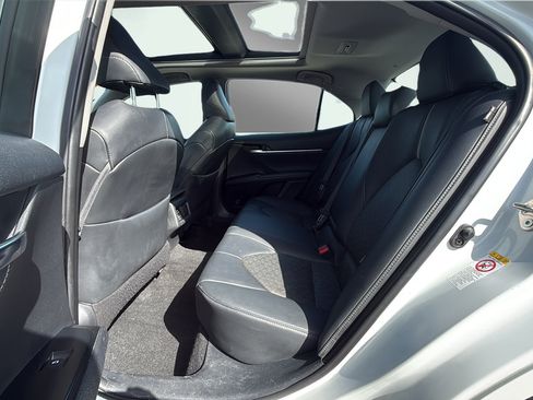 Used 2018 Toyota Camry XSE w/ Driver Assist Package FWD image 36