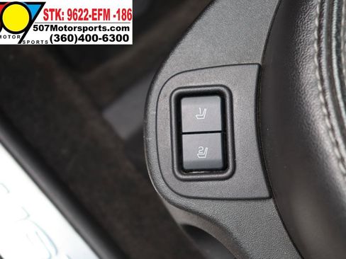 Used 2016 Ford Taurus Limited FWD image 14