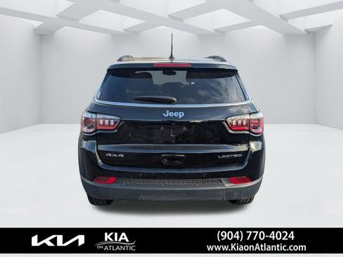 Used 2025 Jeep Compass Limited AWD/4WD image 4