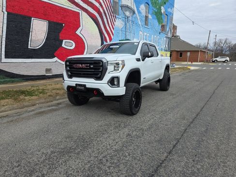 Used 2021 GMC Sierra 1500 AT4 w/ AT4 Premium Package image 2