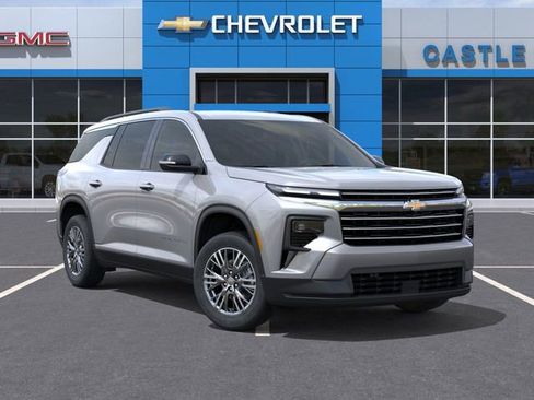 New 2026 Chevrolet Traverse LT image 7