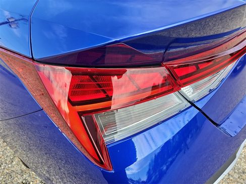 New 2026 Hyundai Elantra Blue image 32