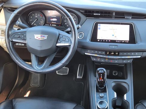 Certified 2022 Cadillac XT4 Sport image 28