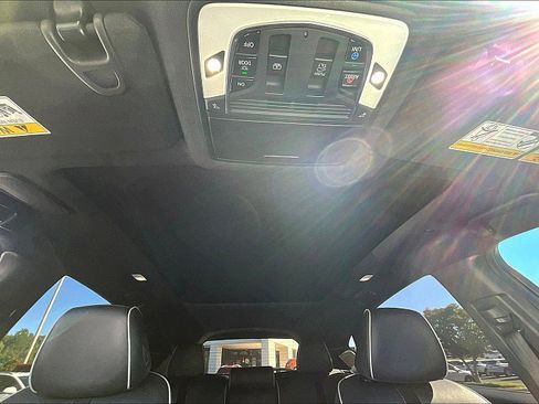 Used 2019 Acura RDX A-Spec image 18