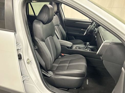 Certified 2025 MAZDA CX-50 AWD 2.5 S w/ Cargo Package image 23
