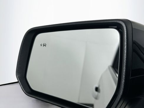 Used 2023 GMC Acadia AT4 w/ Trailering Package image 16