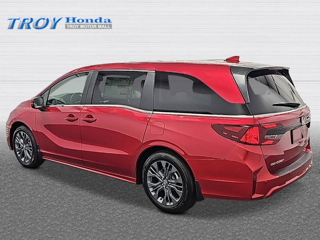 New 2027 Honda Odyssey Touring image 2