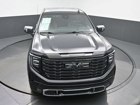 Used 2025 GMC Sierra 1500 Denali Ultimate AWD/4WD image 46