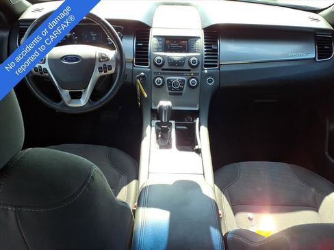 Used 2016 Ford Taurus SEL image 11