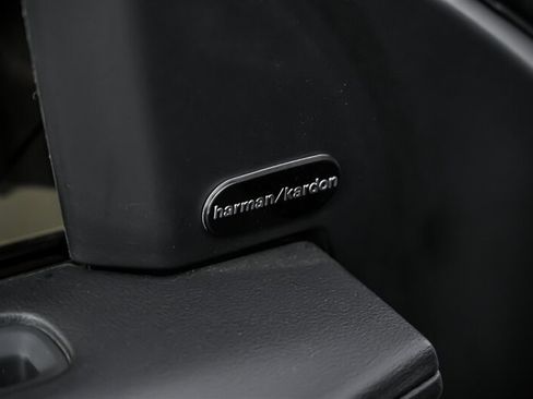 Used 2022 Dodge Charger SRT Hellcat w/ Harman/Kardon Audio Group RWD image 15