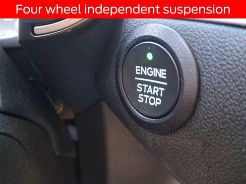 Used 2022 Ford Escape SE w/ Convenience Package image 24