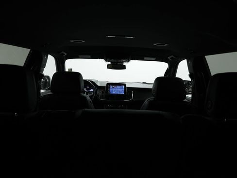 Used 2023 GMC Yukon XL AT4 image 12