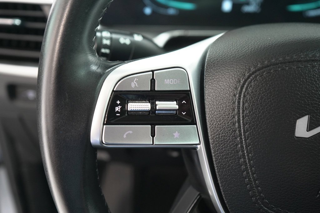 Used 2025 Kia Telluride S AWD/4WD image 23