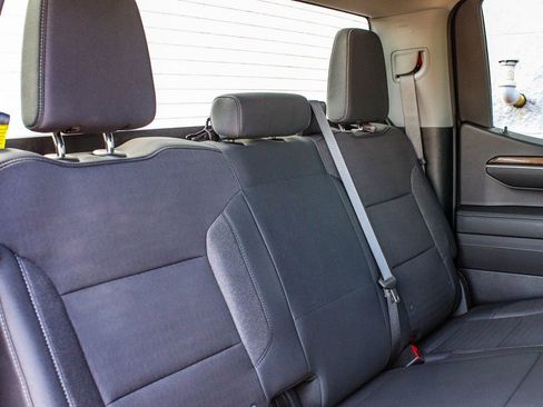 Used 2024 Chevrolet Silverado 1500 LT AWD/4WD image 36