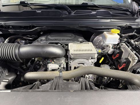 Used 2022 RAM 1500 Big Horn AWD/4WD image 28