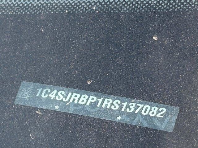 Used 2024 Jeep Wagoneer L Series II RWD image 11
