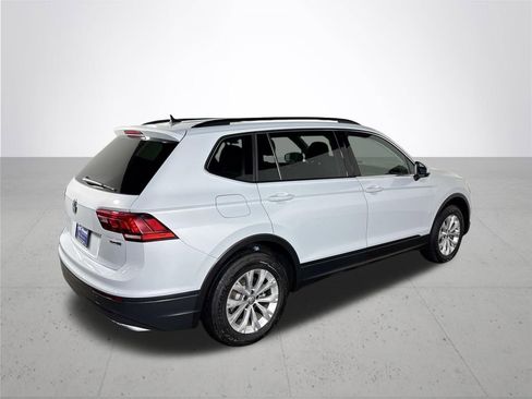 Used 2019 Volkswagen Tiguan SE AWD/4WD image 6