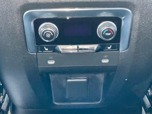 Used 2021 Chevrolet Suburban High Country image 52