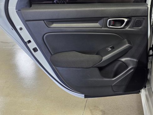 Used 2025 Honda Civic Sport image 13