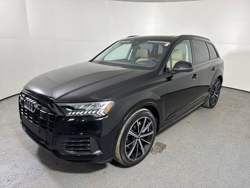 Used 2023 Audi Q7 3.0T Prestige w/ Prestige Package image 32