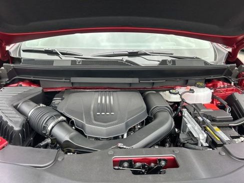 New 2026 Chevrolet Traverse LT w/ Sun and Wheel Package FWD image 36