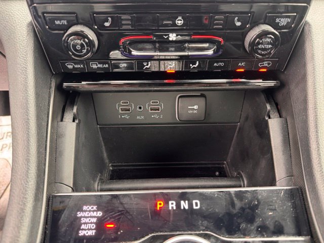 Used 2024 Jeep Grand Cherokee Limited 4xe AWD/4WD image 16