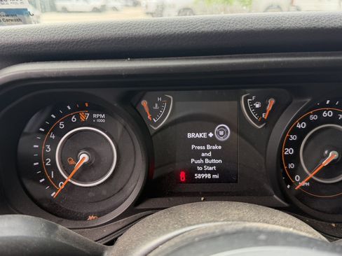 Certified 2025 Jeep Gladiator Sport AWD/4WD image 19