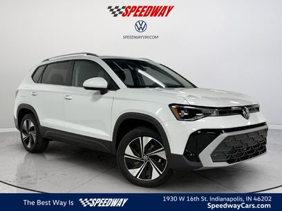 New 2025 Volkswagen Taos SE